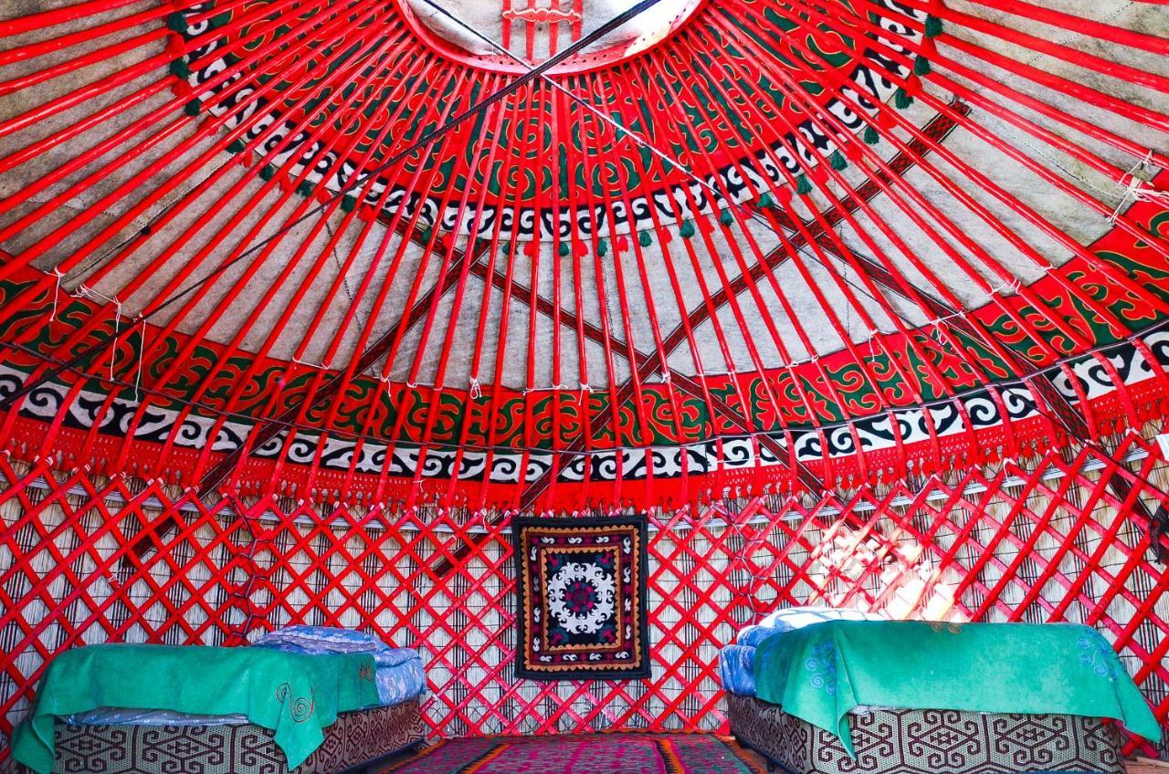 Feel Nomad Yurt Camp Hotel Ak-Say Luaran gambar